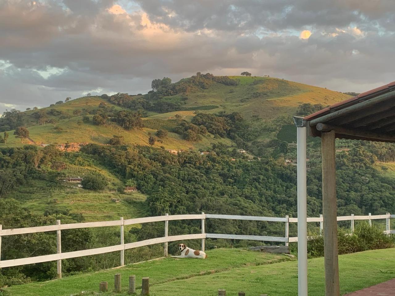 Chale Cabana Ecologico Bueno Brandão Cameră foto